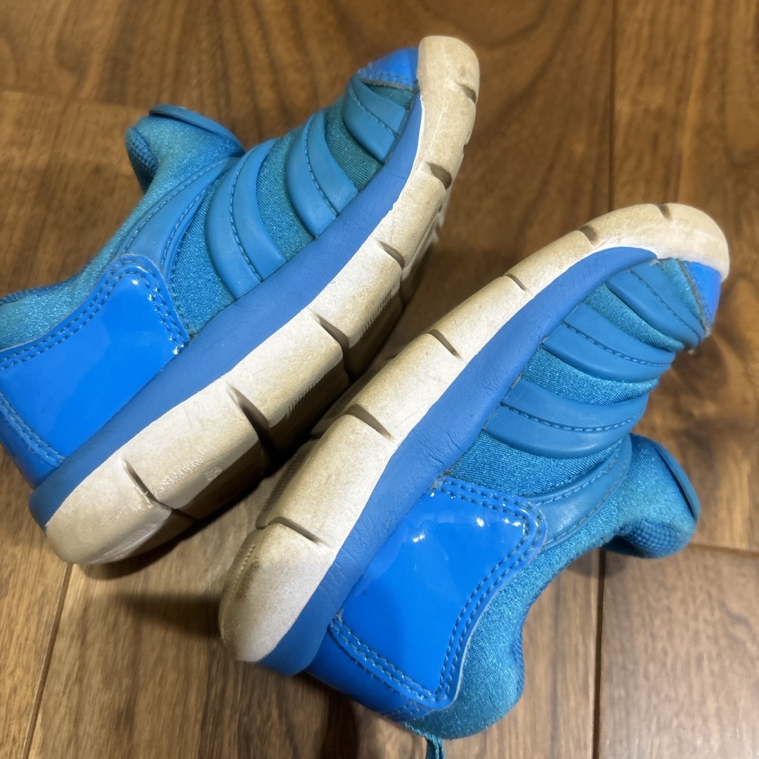 NIKE(ナイキ)のNIKE スニーカー　14.0 キッズ/ベビー/マタニティのベビー靴/シューズ(~14cm)(スニーカー)の商品写真