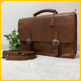 コーチ(COACH)の美品 COACH ビジネスバッグ 2way ショルダー ハンド 収納多数 A4(ビジネスバッグ)