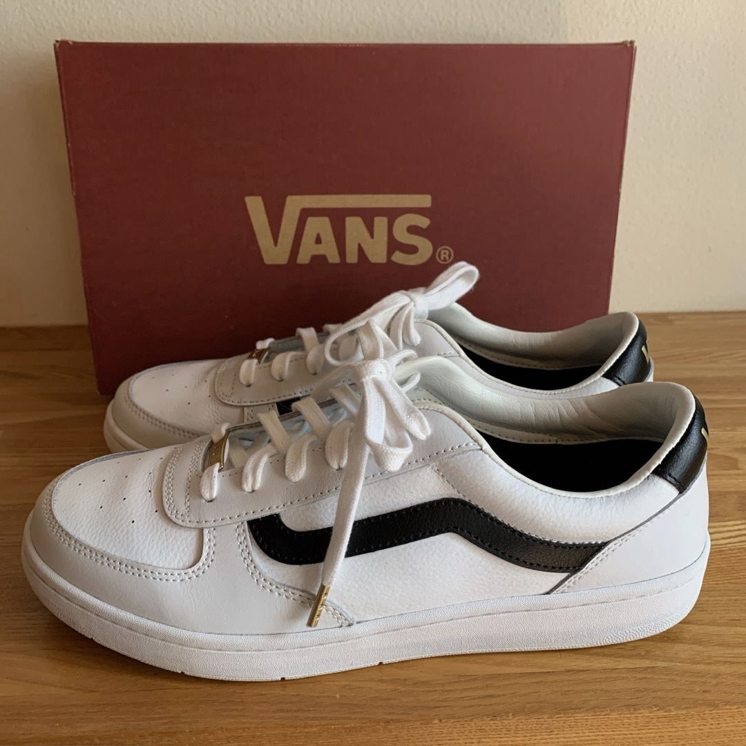 VANS(ヴァンズ)の【美品】VANS　V4410 FLOATER フローター　スニーカー　27.0㎝ メンズの靴/シューズ(スニーカー)の商品写真