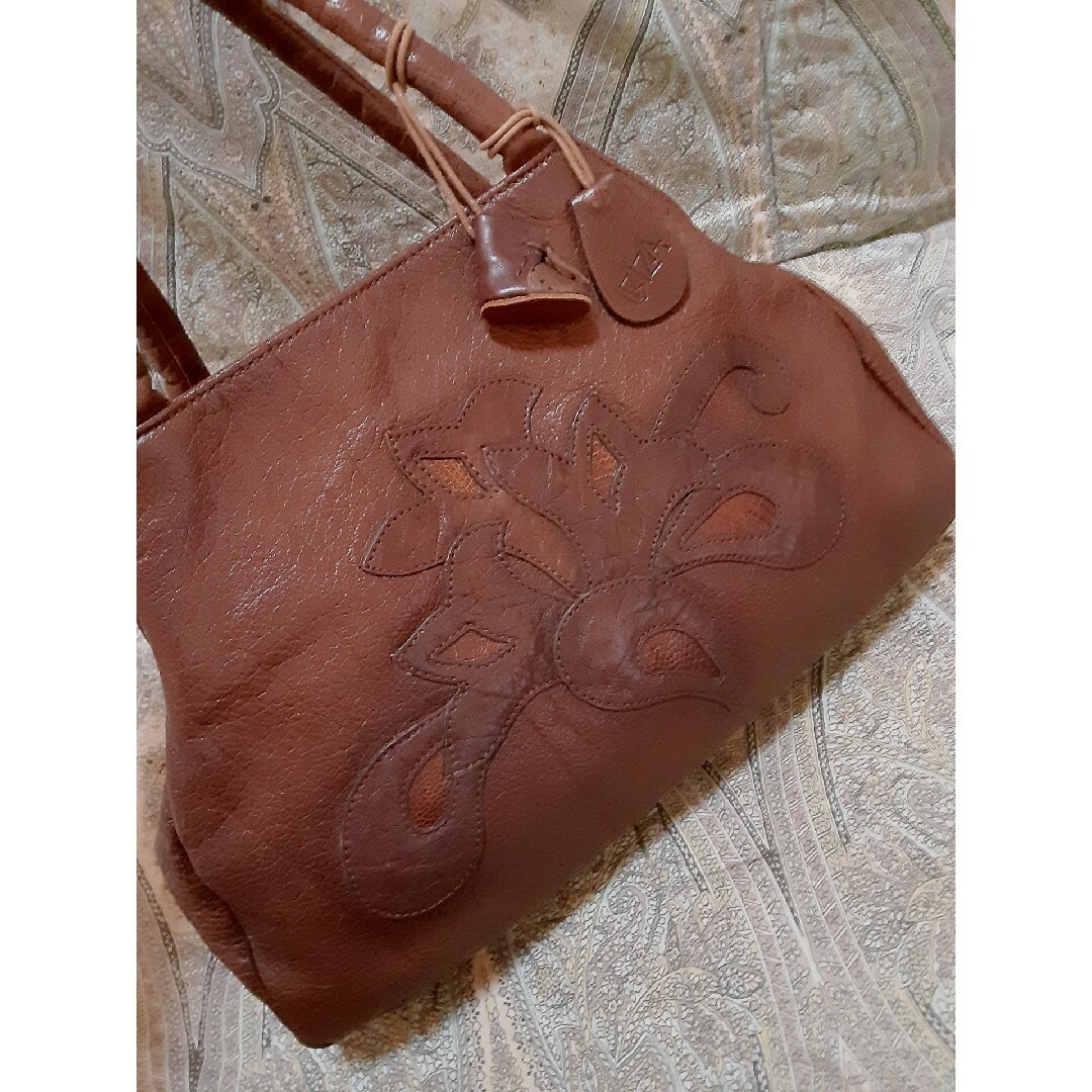 IBIZA(イビザ)のイビザ IBIZA 本革/ハンドバッグ/本革靴チャーム付き レディースのバッグ(ハンドバッグ)の商品写真