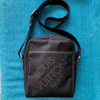 ルイヴィトン(LOUIS VUITTON)のlouis vuittonジェアン　シタダンショルダーバッグメッセンジャーバッグ(メッセンジャーバッグ)