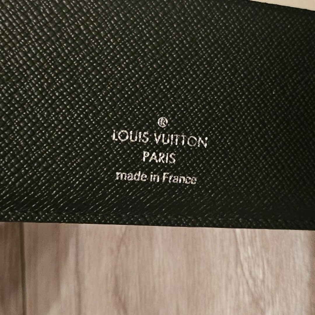 LOUIS VUITTON(ルイヴィトン)のLOUIS  VUITTON   折り畳み財布　ダミエグラフィット　ルイヴィトン メンズのファッション小物(折り財布)の商品写真