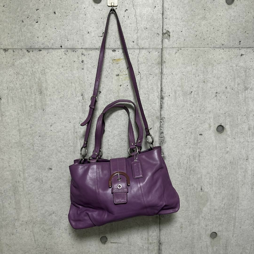 COACH(コーチ)のCOACH コーチ  レザートート　ショルダーバッグ　2WAY レディースのバッグ(トートバッグ)の商品写真