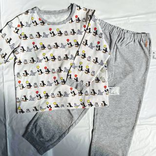 ユニクロ(UNIQLO)のユニクロ　パジャマ　100cm(パジャマ)