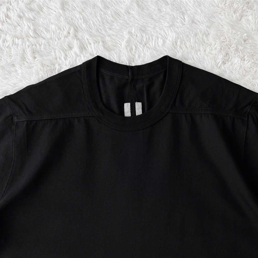 Rick Owens(リックオウエンス)の新品　Rick Owens 23FW ブラックレベルコットン半袖Tシャツ　L メンズのトップス(Tシャツ/カットソー(半袖/袖なし))の商品写真