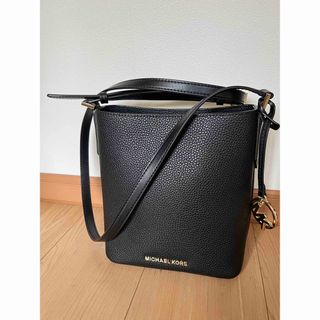 マイケルコース(Michael Kors)のマイケルコースショルダーバッグ🧳5月末まで7500円に値下げ中！(ショルダーバッグ)