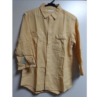ジーユー(GU)のGU　半袖ボタンシャツ五分袖　黄色　Mサイズ(シャツ)
