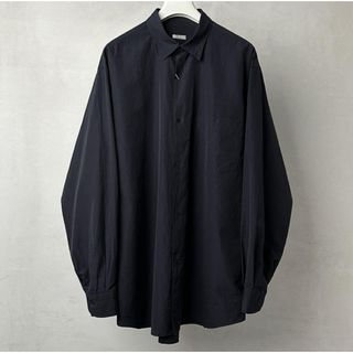 コモリ(COMOLI)のコモリシャツ 23SS ブラック(シャツ)