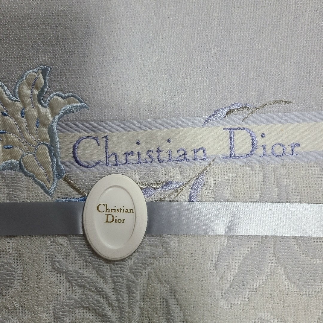 Christian Dior(クリスチャンディオール)のクリスチャン・ディオール　タオルブランケット インテリア/住まい/日用品の寝具(毛布)の商品写真