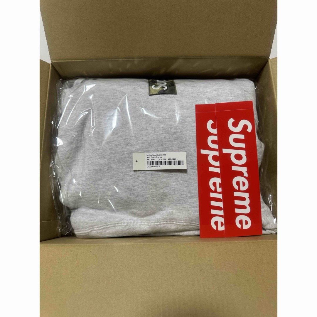 Supreme(シュプリーム)の23F/W Supreme Box Logo Hooded Sweatshirt メンズのトップス(パーカー)の商品写真