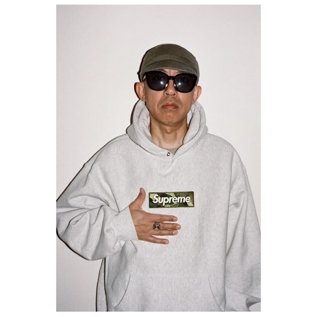 Supreme(シュプリーム)の23F/W Supreme Box Logo Hooded Sweatshirt メンズのトップス(パーカー)の商品写真