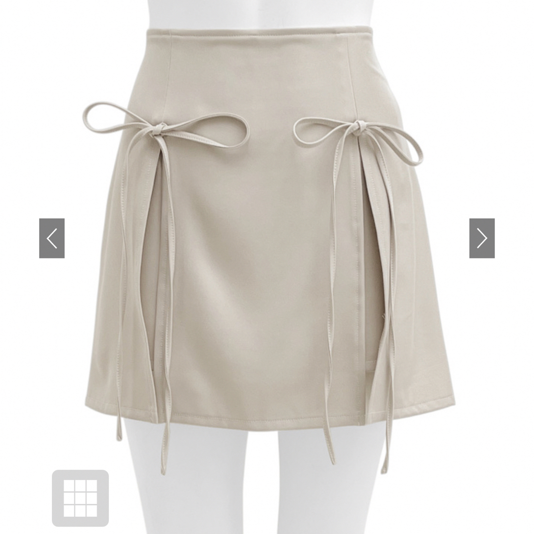 GRL(グレイル)のインパン付きリボンスリットミニスカート[tt015] レディースのスカート(ミニスカート)の商品写真