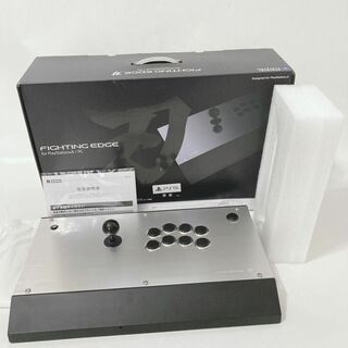 プレイステーション4(PlayStation4)のHORI ファイティングエッジ 刃 アケコン アーケードコントローラー ホリ(家庭用ゲーム機本体)