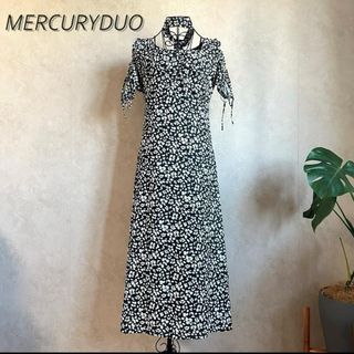 マーキュリーデュオ(MERCURYDUO)の【美品】マーキュリーデュオ　フラワーワンピース(ロングワンピース/マキシワンピース)