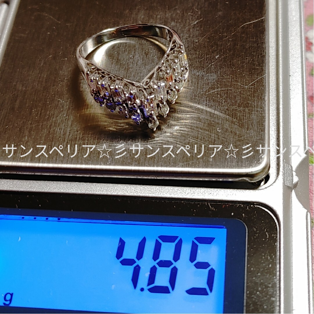 Pt900　ダイヤモンド0.71ctＶ字デザインリング レディースのアクセサリー(リング(指輪))の商品写真