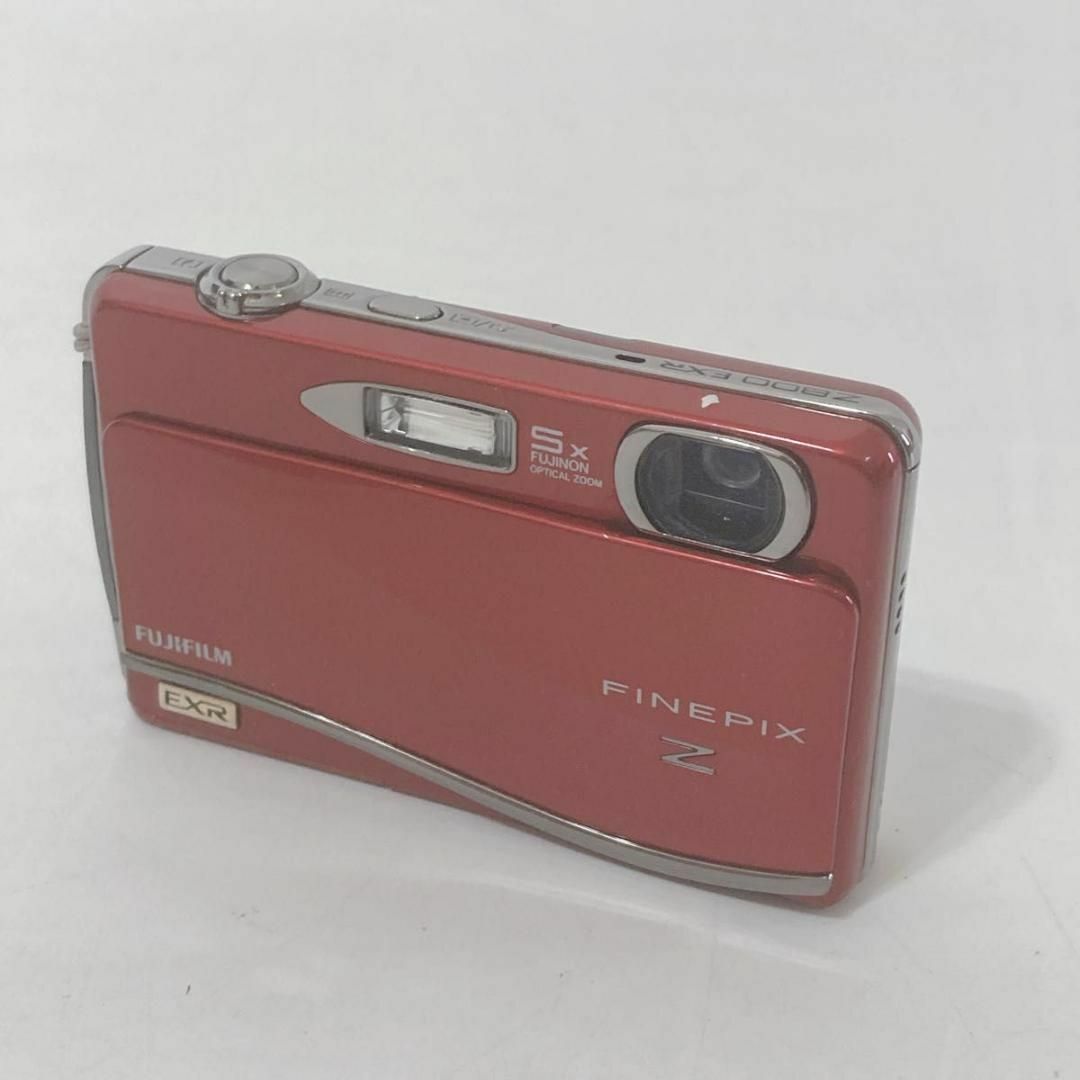 富士フイルム(フジフイルム)のFUJIFILM FINEPIX Z800 EXR レッド デジタルカメラ スマホ/家電/カメラのカメラ(コンパクトデジタルカメラ)の商品写真