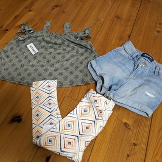 オールドネイビー(Old Navy)の新品　オールドネイビー　3点セット90(パンツ/スパッツ)