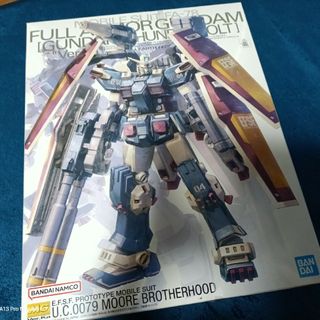 バンダイ(BANDAI)の機動戦士ガンダム サンダーボルト MG 1/100 フルアーマーガンダム V…(模型/プラモデル)