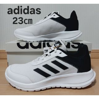 アディダス(adidas)の【6658】【新品】箱なし23㎝ アディダス スニーカー 白黒(スニーカー)