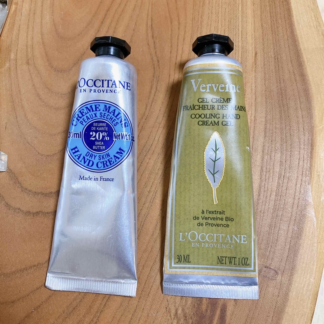 L'OCCITANE(ロクシタン)の【値下げしました】ロクシタンハンドクリーム30ml　シア　ヴァーベナ2本セット コスメ/美容のボディケア(ハンドクリーム)の商品写真