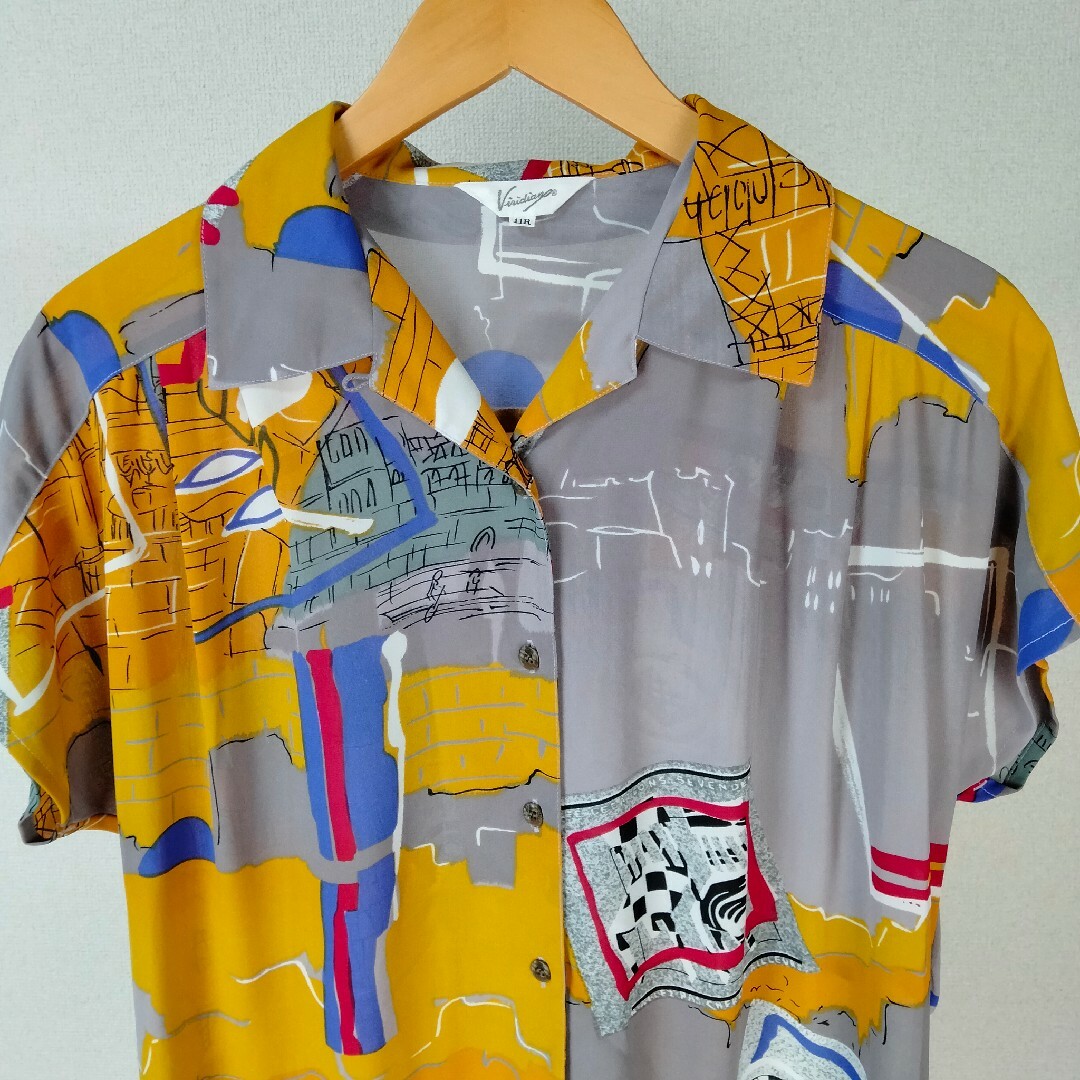 VINTAGE(ヴィンテージ)の90s 総柄　柄シャツ　オープンカラー　半袖　ストリート　古着 レディースのトップス(シャツ/ブラウス(半袖/袖なし))の商品写真