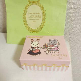 シルバニアファミリー(シルバニアファミリー)のラデュレ　LADURÉE ×シルバニアファミリーコラボ限定ボックス(キャラクターグッズ)