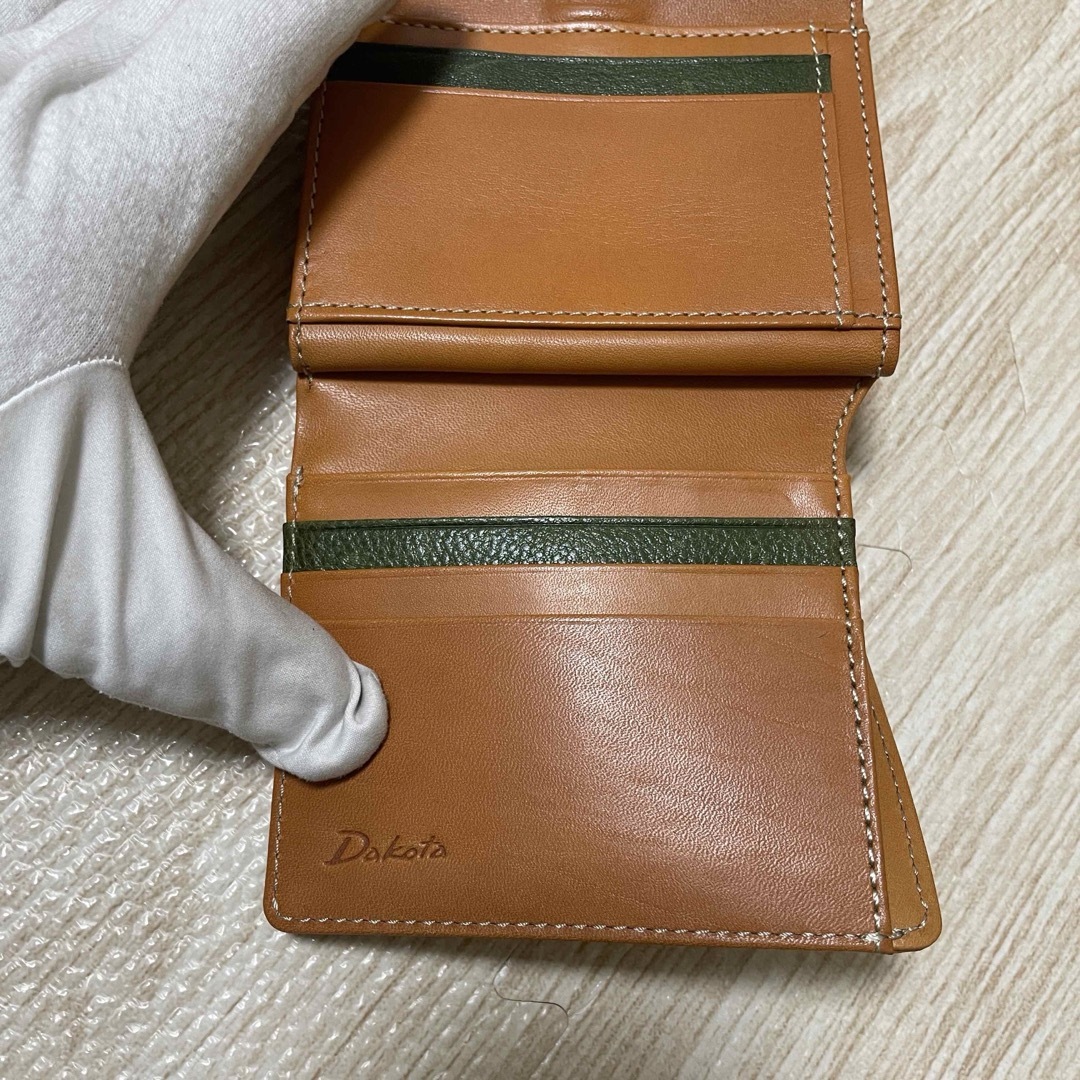 Dakota(ダコタ)の美品 ダコタ Dakota 二つ折り財布 がま口 バイカラー グリーン×キャメル レディースのファッション小物(財布)の商品写真