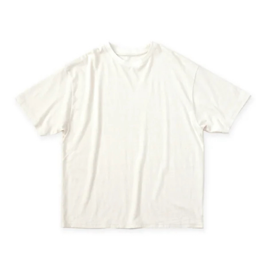 COMOLI(コモリ)のSUPPLY Classic Fit Tee Ivory COMOLI M 白 メンズのトップス(Tシャツ/カットソー(半袖/袖なし))の商品写真