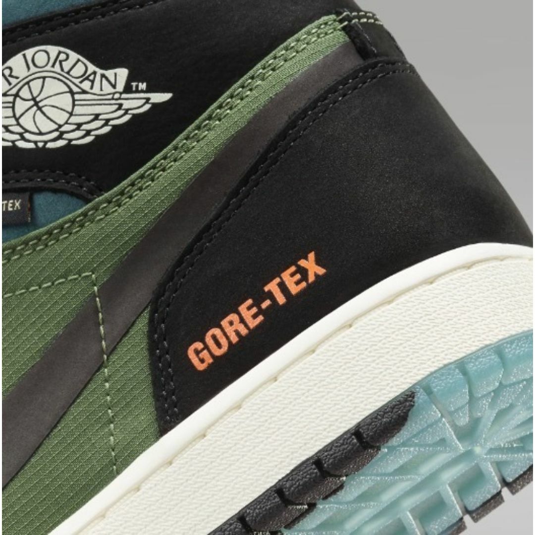 NIKE(ナイキ)のGORE-TEX 新品 NIKE 28.0cm AIR JORDAN 1 メンズの靴/シューズ(スニーカー)の商品写真