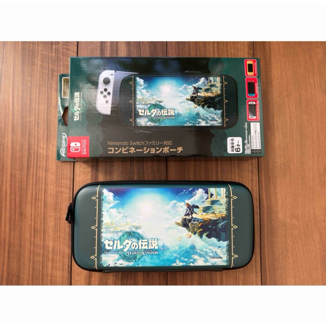 任天堂(ニンテンドウ)のNintendo Switch用コンビネーションポーチ ゼルダの伝説 エンタメ/ホビーのゲームソフト/ゲーム機本体(その他)の商品写真