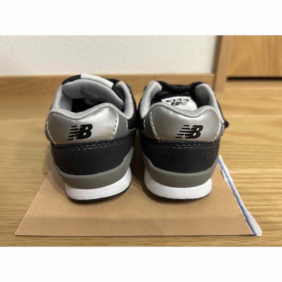 996（New Balance）(キュウキュウロク)のニューバランス　996 ブラック　13.5cm キッズ/ベビー/マタニティのベビー靴/シューズ(~14cm)(スニーカー)の商品写真