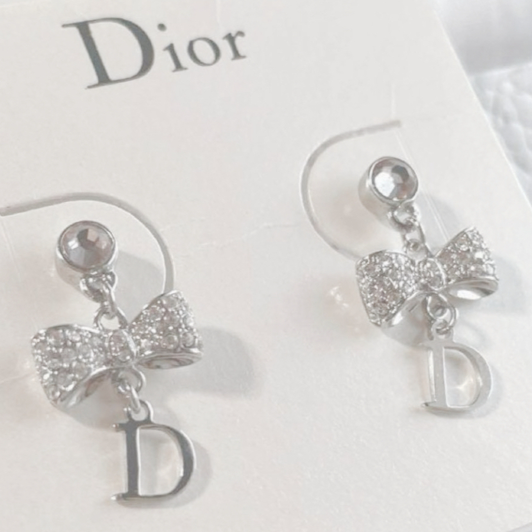 Christian Dior(クリスチャンディオール)のDiorクリスチャンディオール ピアス ロゴ ラインストーン  ネックレス レディースのアクセサリー(ピアス)の商品写真