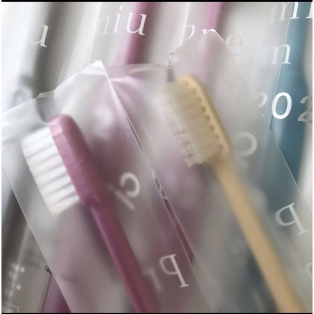 Ci202 プレミア　２０本　大人用歯ブラシ　歯科医院専用 コスメ/美容のオーラルケア(歯ブラシ/デンタルフロス)の商品写真