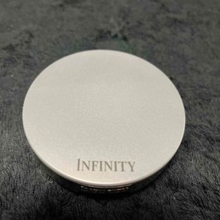 インフィニティ(Infinity)のインフィニティ　プレストパウダー　固形おしろい(フェイスパウダー)