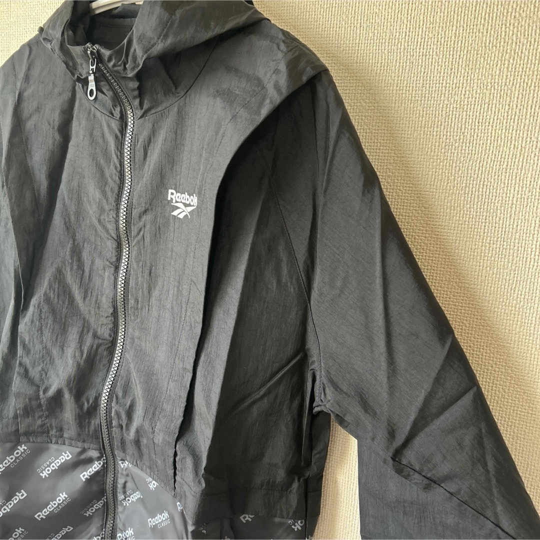 Reebok CLASSIC(リーボッククラシック)の【新品】ウィンドブレーカー / CL WINDBREAKER  リーボック レディースのジャケット/アウター(ナイロンジャケット)の商品写真