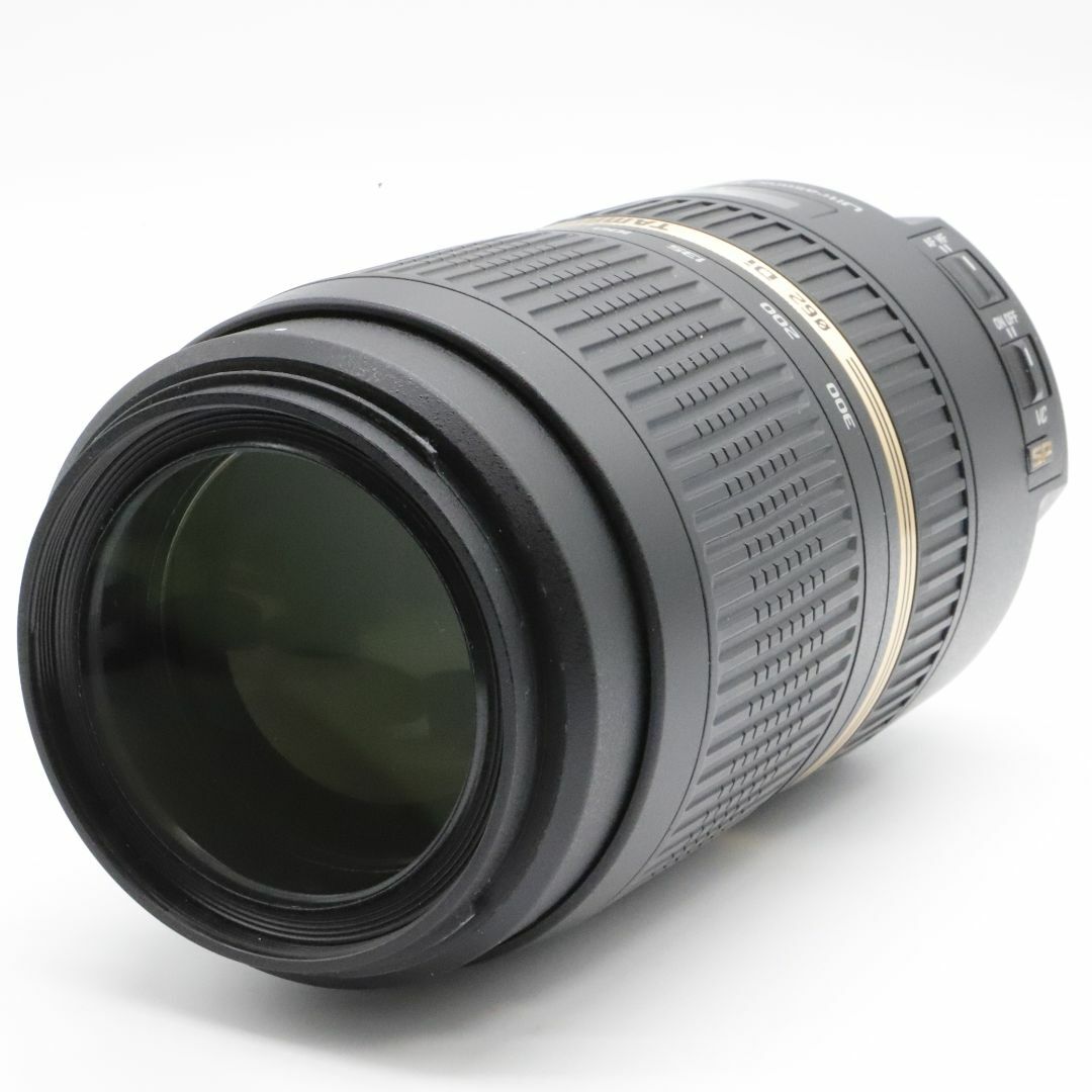 TAMRON(タムロン)の【ほぼ新品】 SP 70-300mm F4-5.6  ニコン用 607 スマホ/家電/カメラのカメラ(レンズ(ズーム))の商品写真