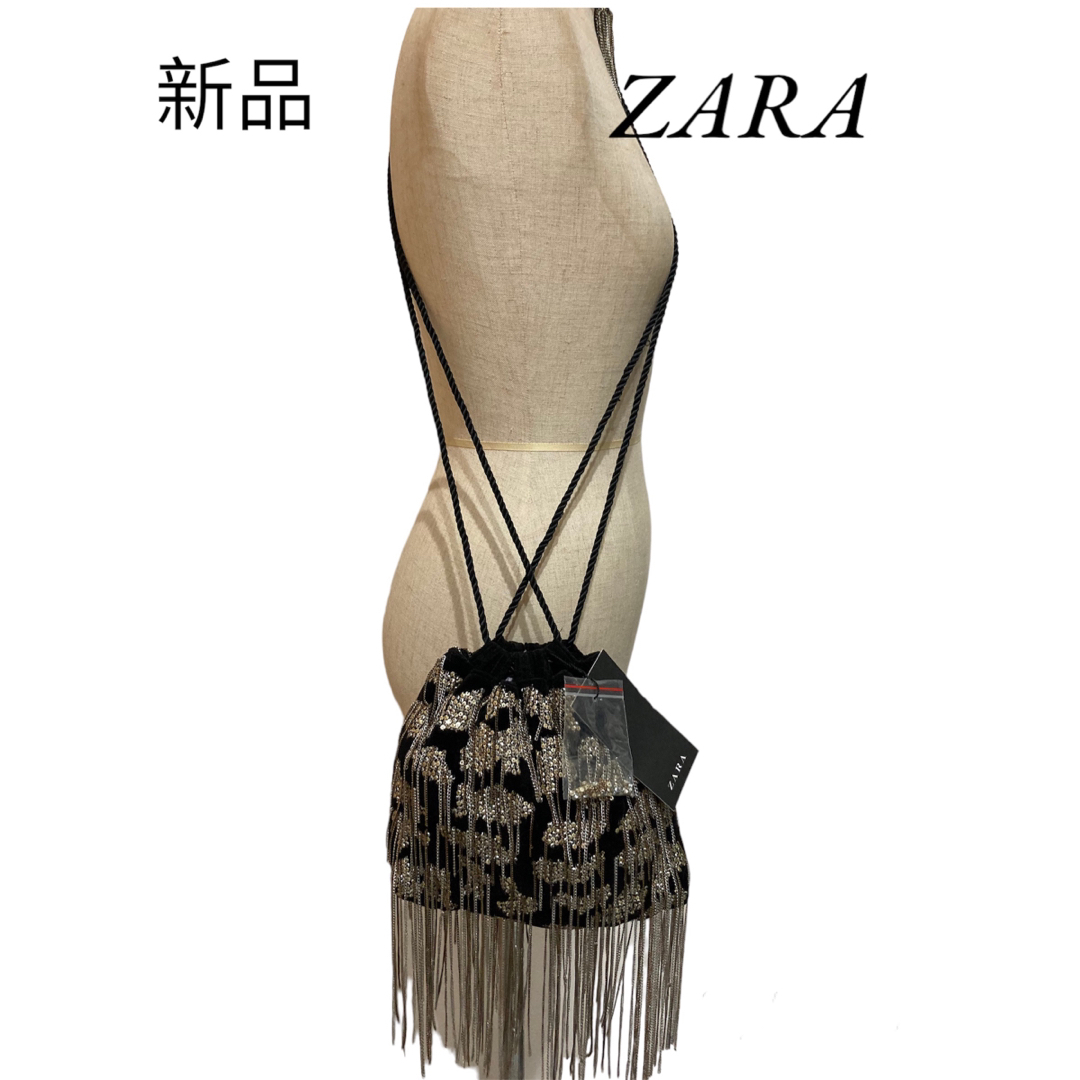 ZARA(ザラ)のザラウーマン ZARA★ショルダーバッグ 巾着  チェーン ブラック 黒 レディースのバッグ(ショルダーバッグ)の商品写真