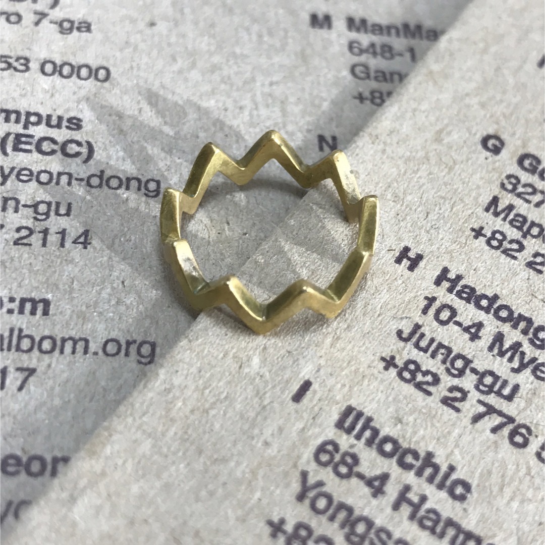 AQUVII(アクビ)のアクビ aquvii zigzag リング 美品 レディースのアクセサリー(リング(指輪))の商品写真