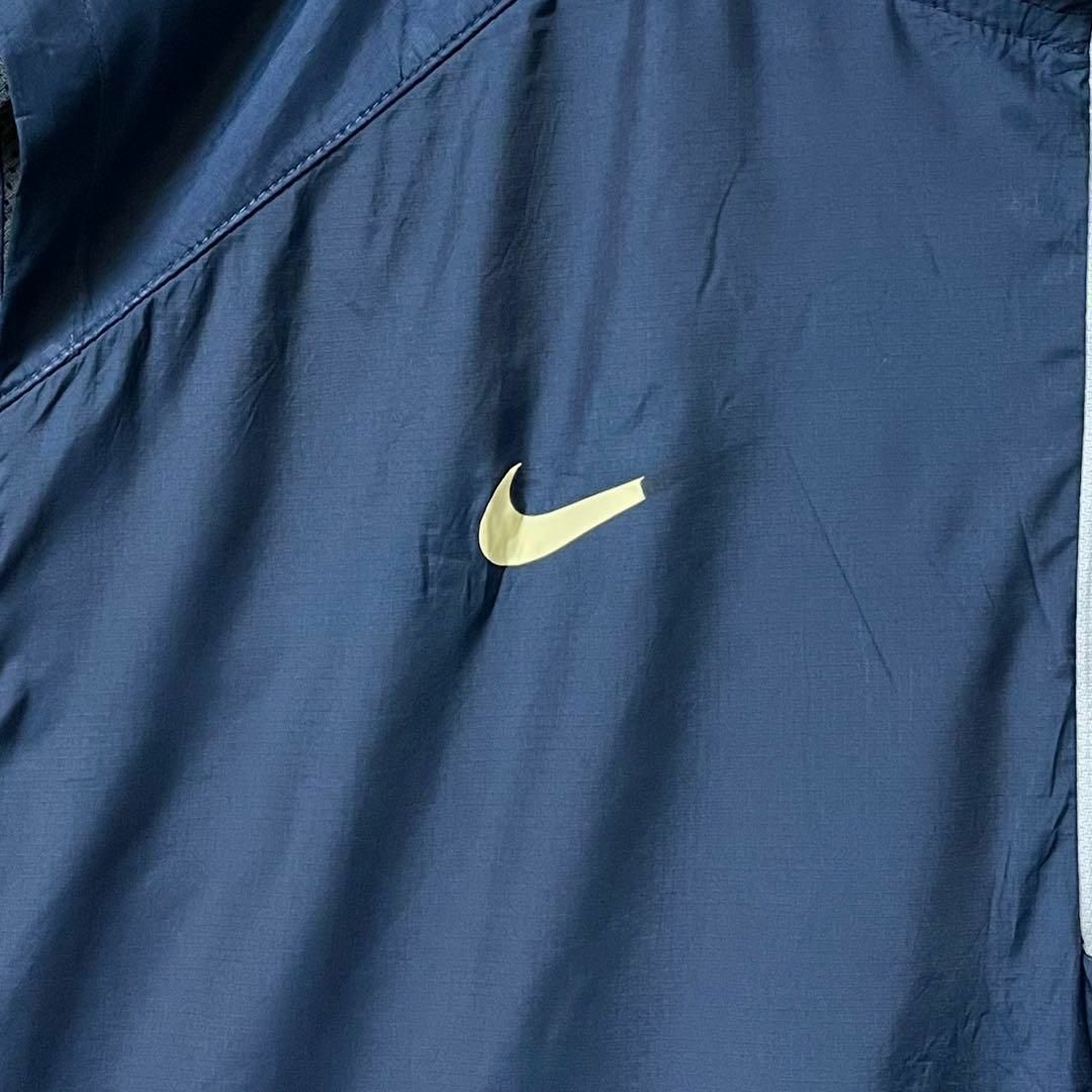 NIKE(ナイキ)のNIKE　ナイキ　ナイロンプルオーバー　アノラックパーカー　ハーフジップ　L メンズのジャケット/アウター(その他)の商品写真