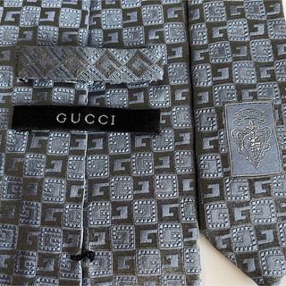 Gucci - グッチ　ネクタイ 