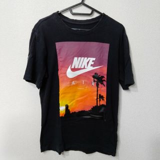 ナイキ(NIKE)の【NIKE】ナイキ　プリントTシャツ　ブラック　tee(Tシャツ/カットソー(半袖/袖なし))