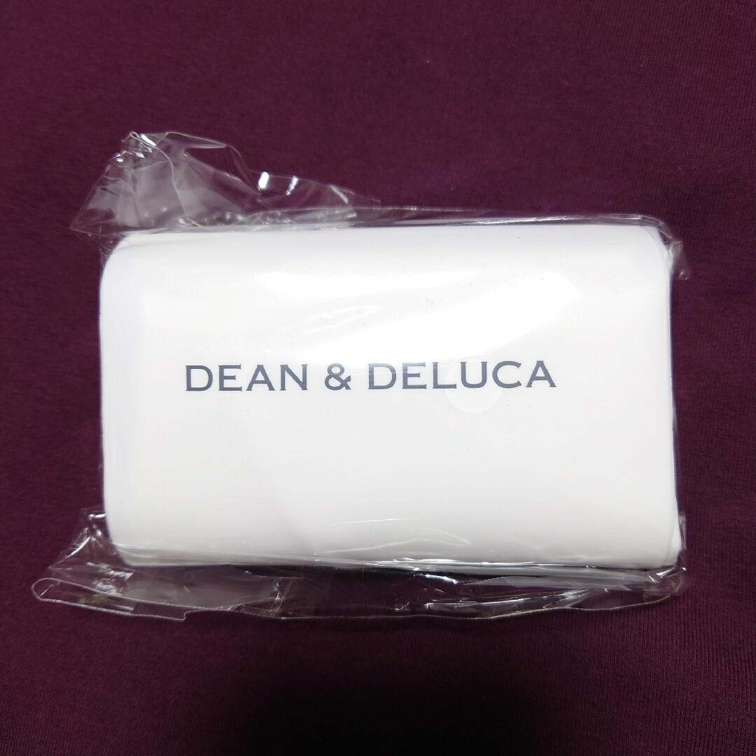 DEAN & DELUCA(ディーンアンドデルーカ)のDEAN & DELUCA ミニマムエコバッグホワイト インテリア/住まい/日用品のキッチン/食器(その他)の商品写真