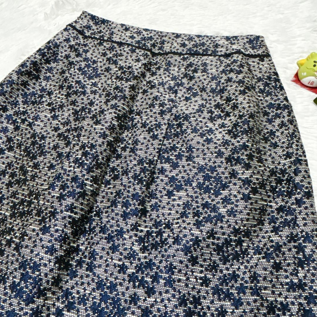 Aylesbury(アリスバーリー)の【アリスバーリー】レディース 膝丈 スカート 台形型ポケット 花柄 総花柄 M レディースのスカート(ひざ丈スカート)の商品写真