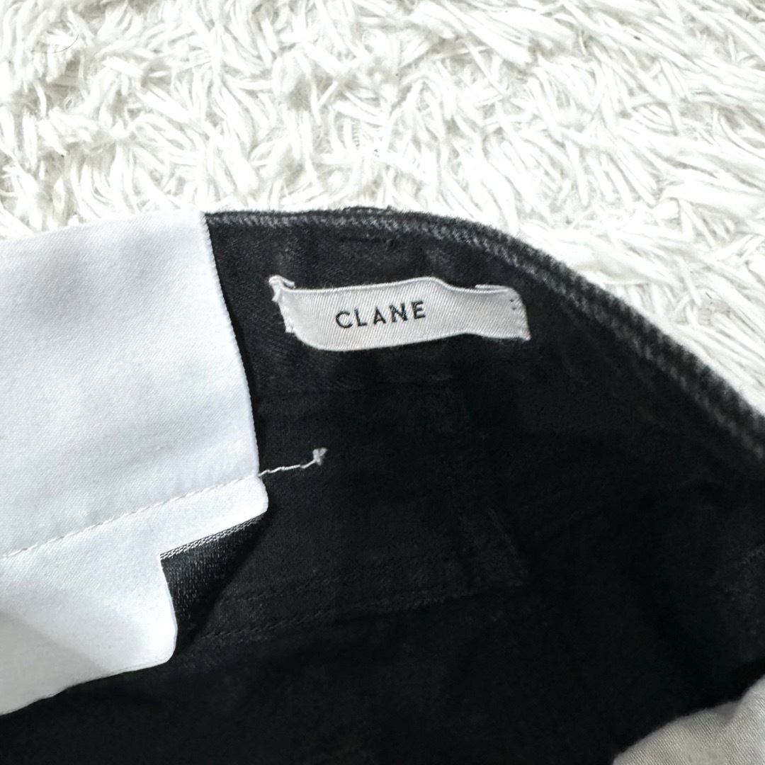 CLANE(クラネ)のクラネ　CLANE SECOND DENIM PANTS デニムパンツ　S レディースのパンツ(デニム/ジーンズ)の商品写真