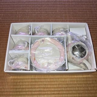 ヤマカ陶器  森英恵 ティーカップセット 5客 ティーポット付き(グラス/カップ)