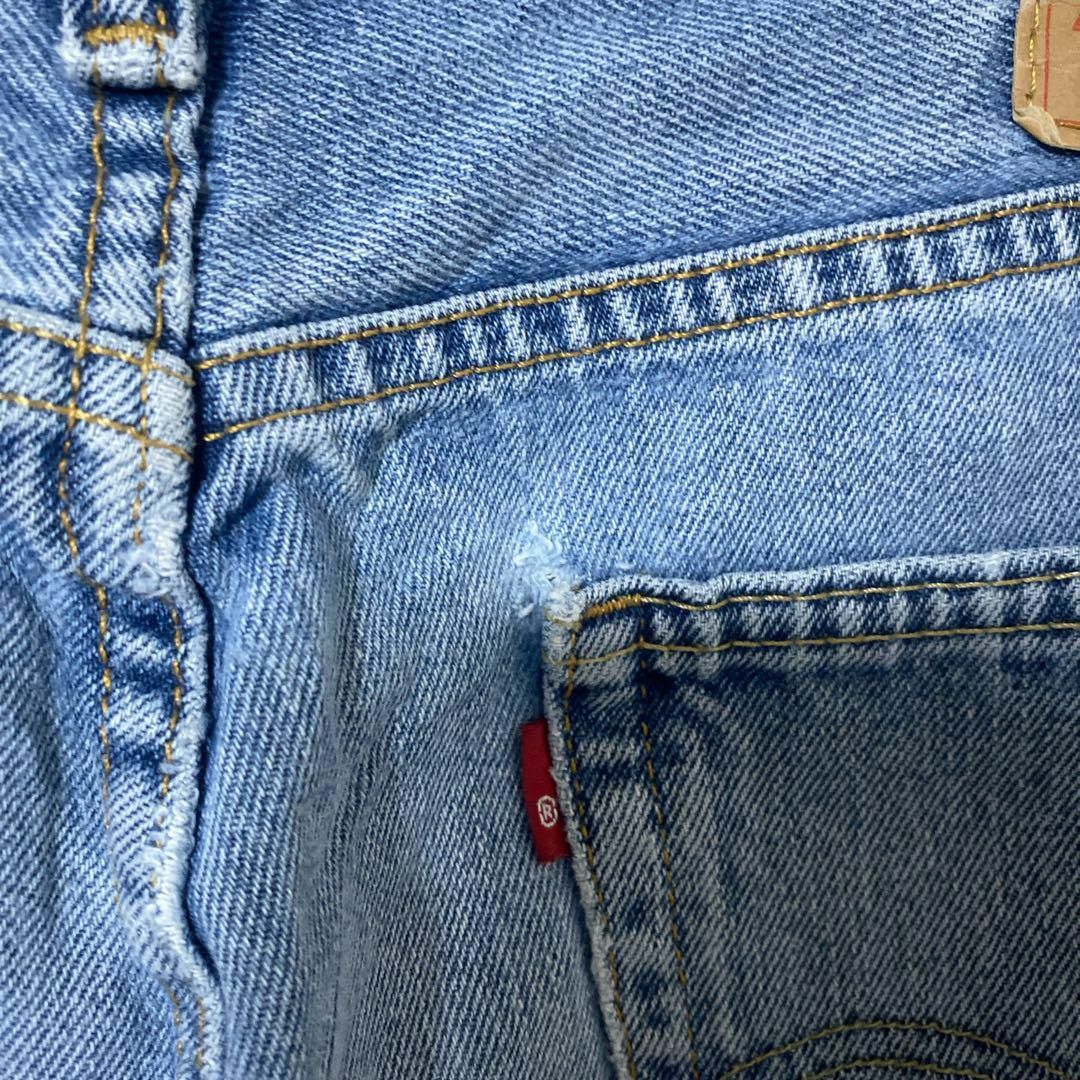 Levi's(リーバイス)のデニム メンズ リーバイス 水色 505 ストレート L 32 パンツ 古着 メンズのパンツ(デニム/ジーンズ)の商品写真