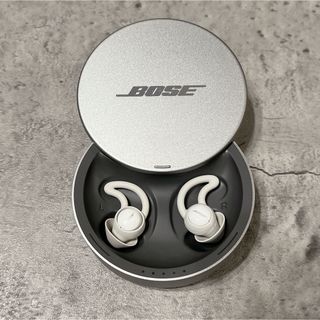 ボーズ(BOSE)の極美品 BOSE NOISE-MASKING SLEEPBUDS 睡眠用(ヘッドフォン/イヤフォン)