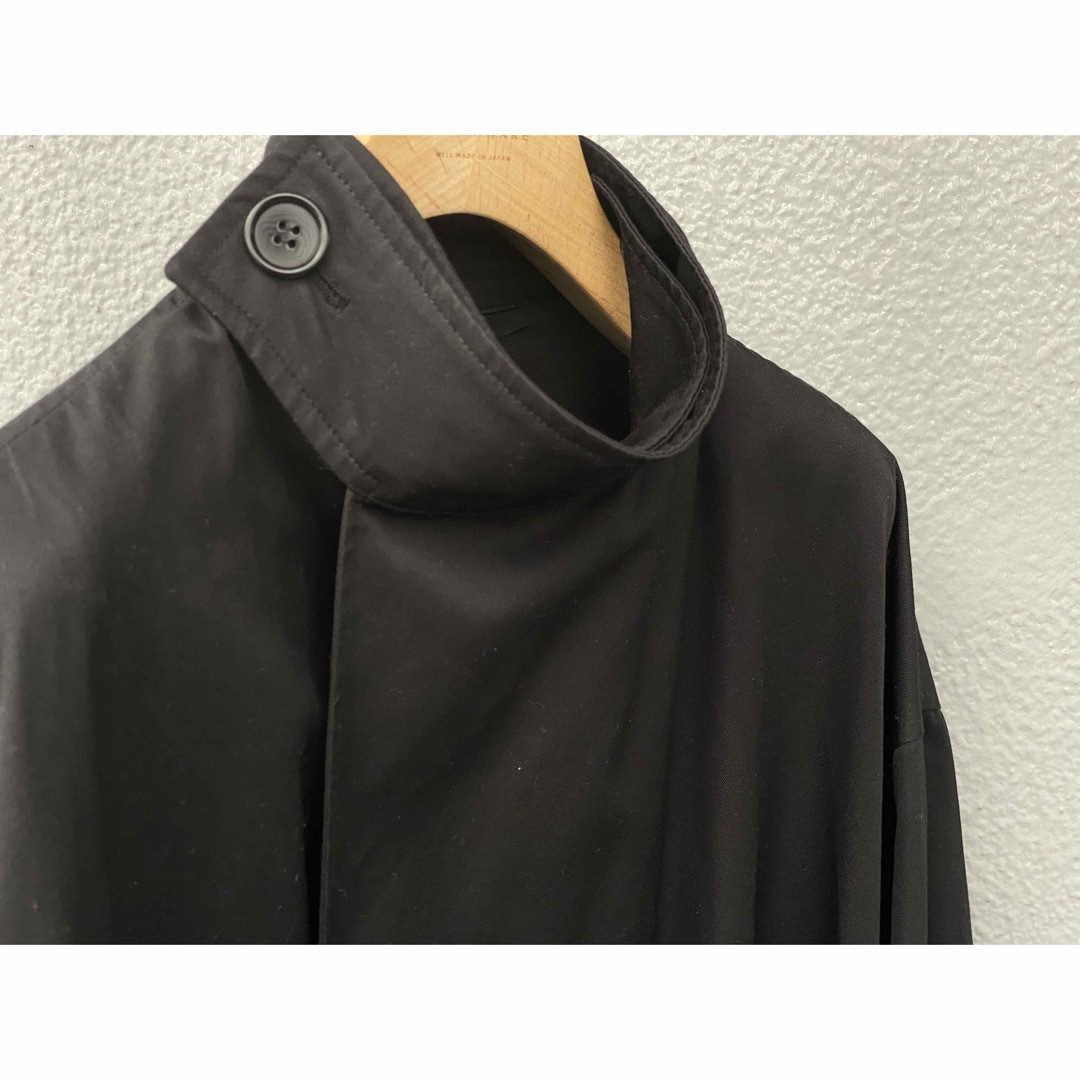 Maison Martin Margiela(マルタンマルジェラ)のGABRIELA COLL GARMENTS オーバーサイズコートPiece65 メンズのジャケット/アウター(ステンカラーコート)の商品写真