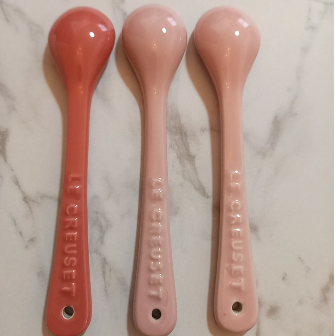 LE CREUSET(ルクルーゼ)のルクルーゼ  　スプーン　 カトラリー ティースプーン キッズ/ベビー/マタニティの授乳/お食事用品(スプーン/フォーク)の商品写真