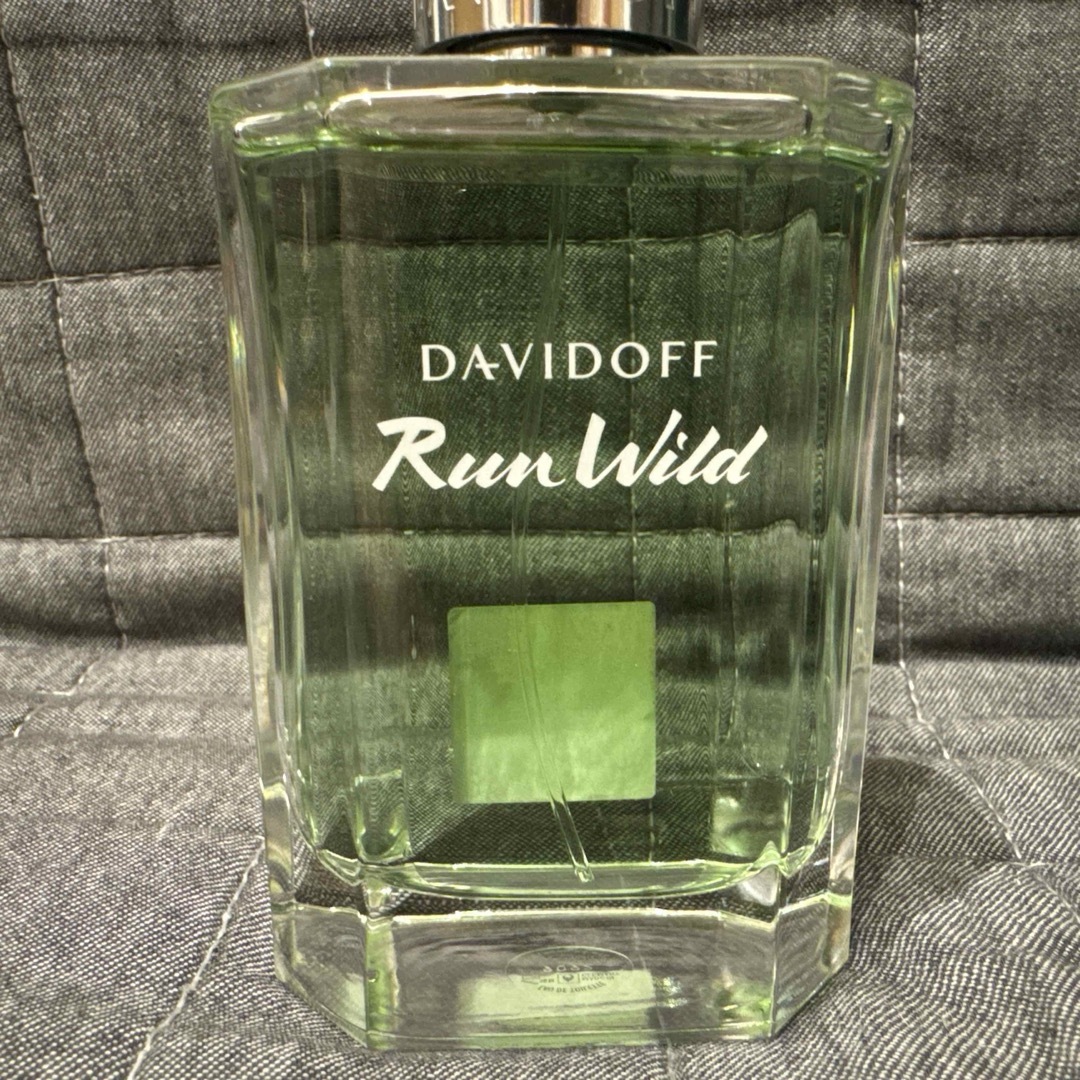 DAVIDOFF(ダビドフ)のDAVIDOFF RUN WILD ダビドフ ランワイルド EDT 100ml コスメ/美容の香水(香水(男性用))の商品写真